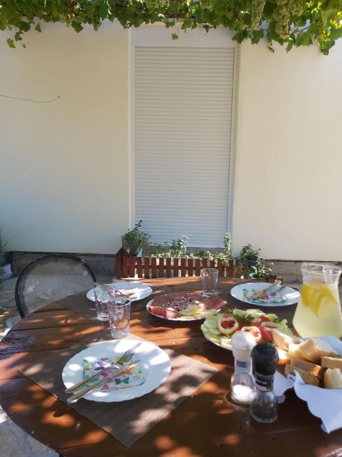 דירות סקארדין Apartman Rosa מראה חיצוני תמונה