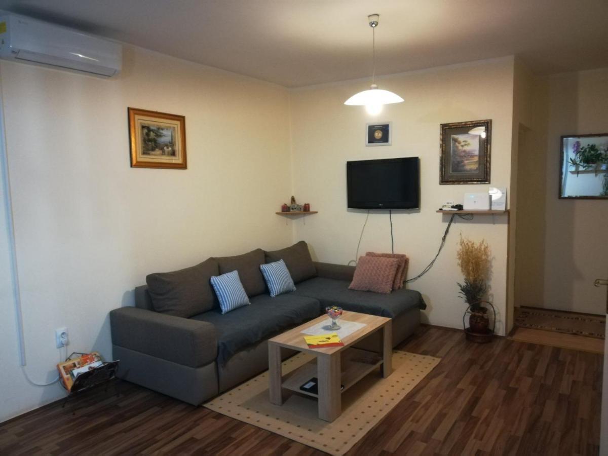 דירות סקארדין Apartman Rosa מראה חיצוני תמונה